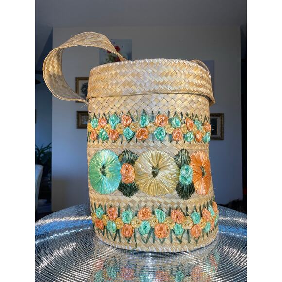 Vintage Woven Wicker Straw Rattan Basket Cylinder bucket Bag Boho Ethnic Cottage - Picture 1 of 16